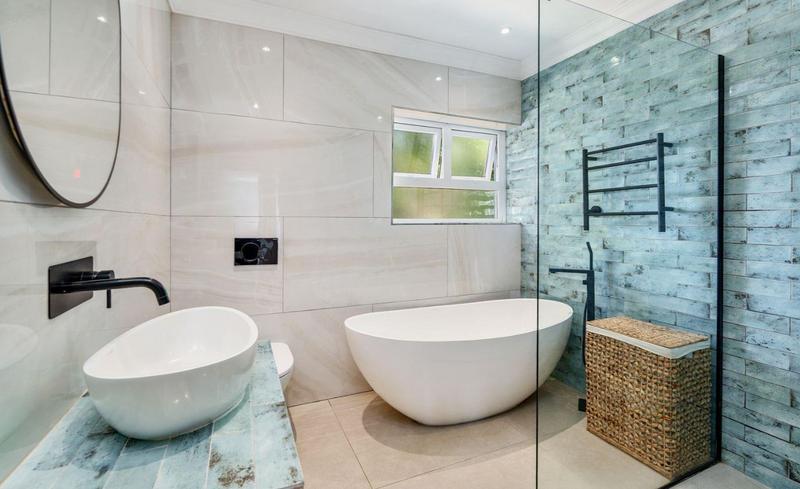 5 Bedroom Property for Sale in Hout Bay Western Cape